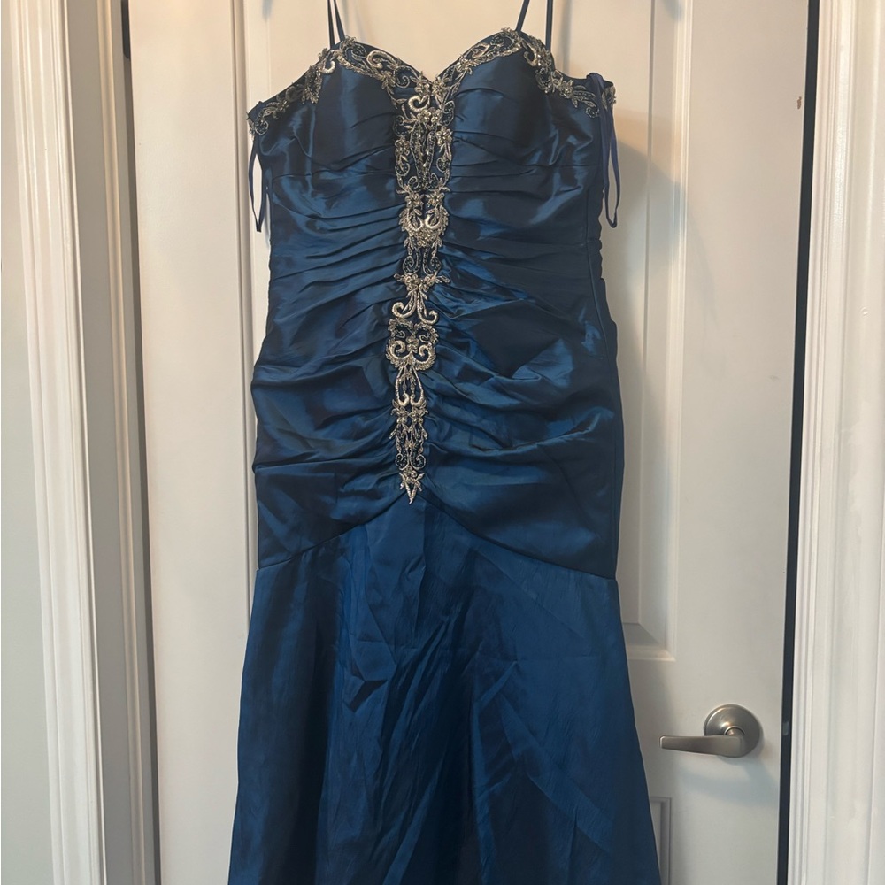 Elegant Blue Evening Dress